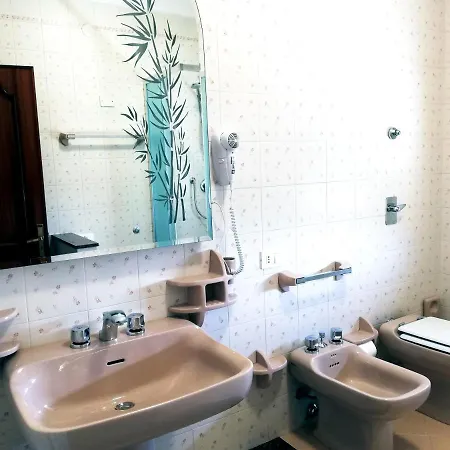 A Due Passi Dal Molino Apartment Valderice Exterior photo